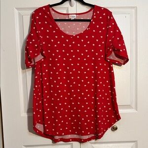 LuLaRoe Red Heart Pattern Short Sleeve Top